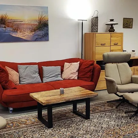 - Loft - Mit 123qm Bei Wuerzburg Mit Eigenen Gratis Parkplatz Terasse Grill Wlan - Nur Einzelbetten