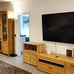 - Loft - Mit 123qm Bei Wuerzburg Mit Eigenen Gratis Parkplatz Terasse Grill Wlan - Nur Einzelbetten Apartment *