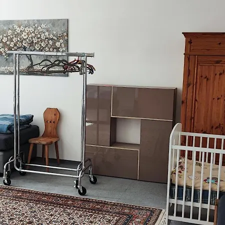 Apartment Modernes Grosses Mit 123qm Bei Wuerzburg Mit Parkplatz Terasse Grill Wlan