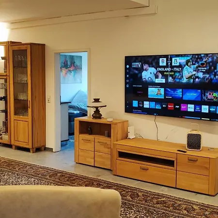 - Loft - Mit 123qm Bei Wuerzburg Mit Eigenen Gratis Parkplatz Terasse Grill Wlan - Nur Einzelbetten 아파트 *